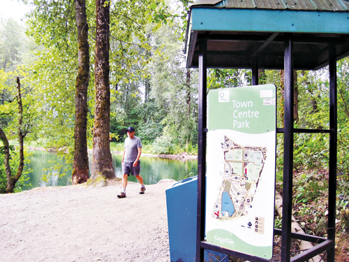 Town Centre Park and Lafarge Lake